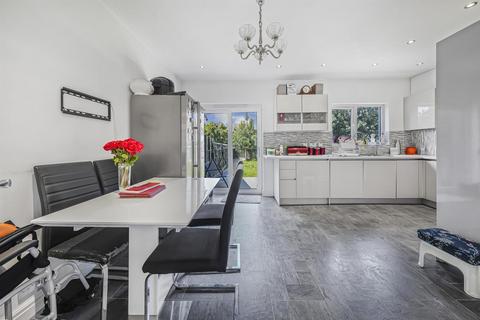 4 bedroom semi-detached house for sale, Harold Road, London E4
