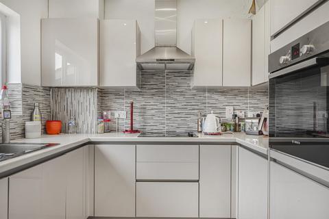 4 bedroom semi-detached house for sale, Harold Road, London E4