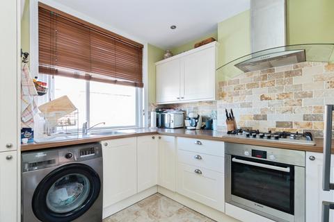 2 bedroom flat for sale, Cardigan Road, Bournemouth