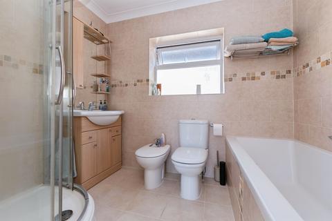 2 bedroom flat for sale, Cardigan Road, Bournemouth