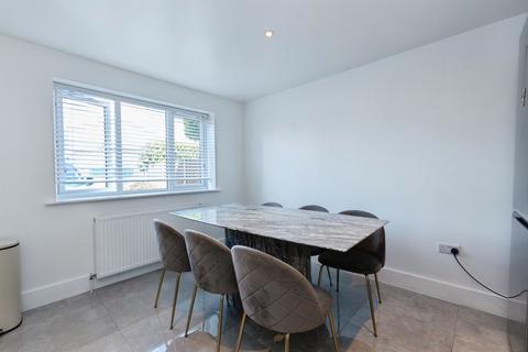 4 bedroom semi-detached house for sale, Midland Road, Bournemouth