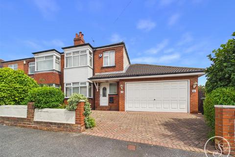 3 bedroom semi-detached house for sale, Plantation Avenue, Leeds