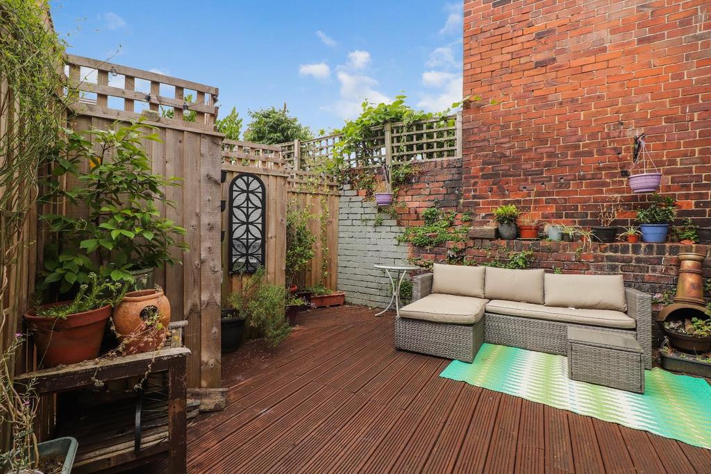 House in Sheffield, Woodseats - View 4