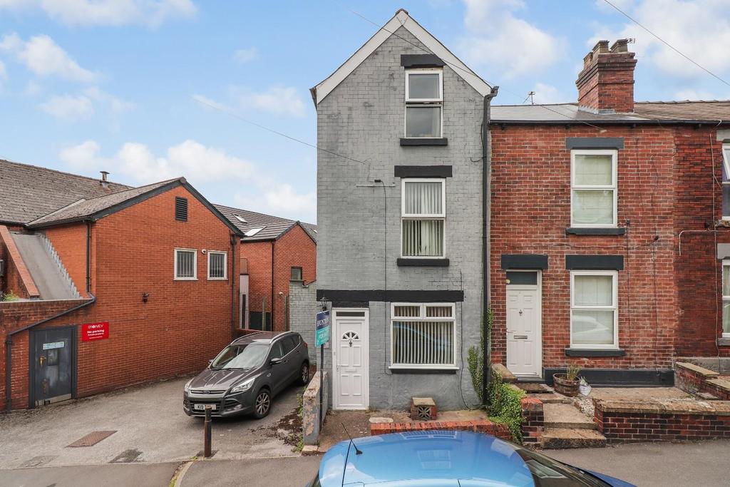 House in Sheffield, Woodseats - View 2