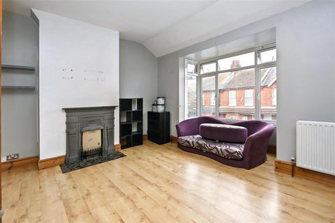 1 bedroom flat for sale, Avondale Road, Eastbourne