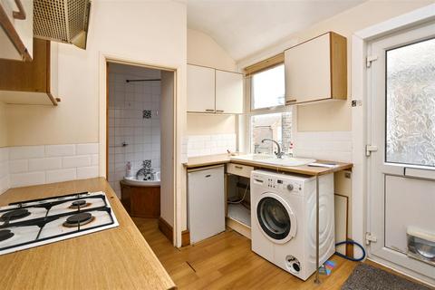1 bedroom flat for sale, Avondale Road, Eastbourne