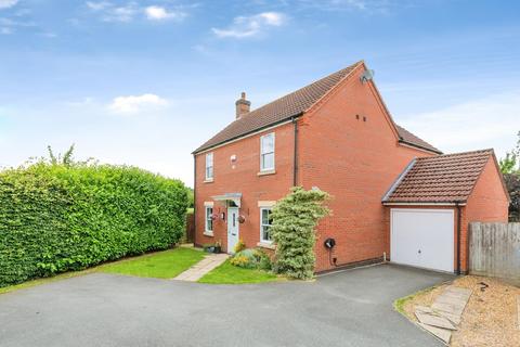 4 bedroom detached house for sale, Crediton Close, Coventry