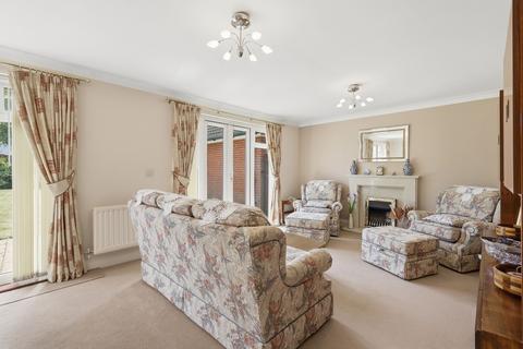 3 bedroom detached bungalow for sale, Tindall Mews, Hornchurch