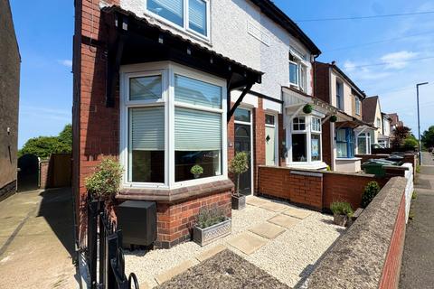 3 bedroom semi-detached house for sale, Kings Road, Loughborough LE12