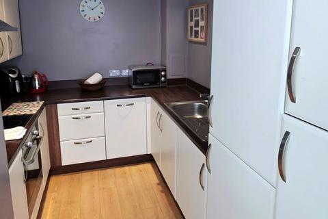1 bedroom flat for sale, 398 Seven Sisters Road, London N4