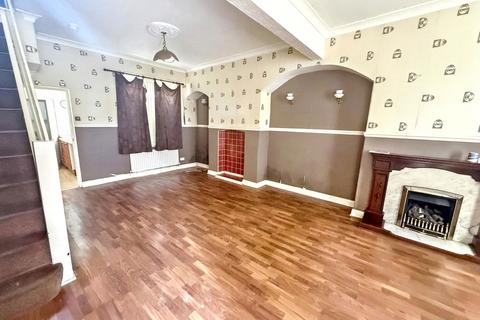 3 bedroom end of terrace house for sale, Samuel Street, Stockton, Stockton-on-Tees, Durham, TS19 0BU
