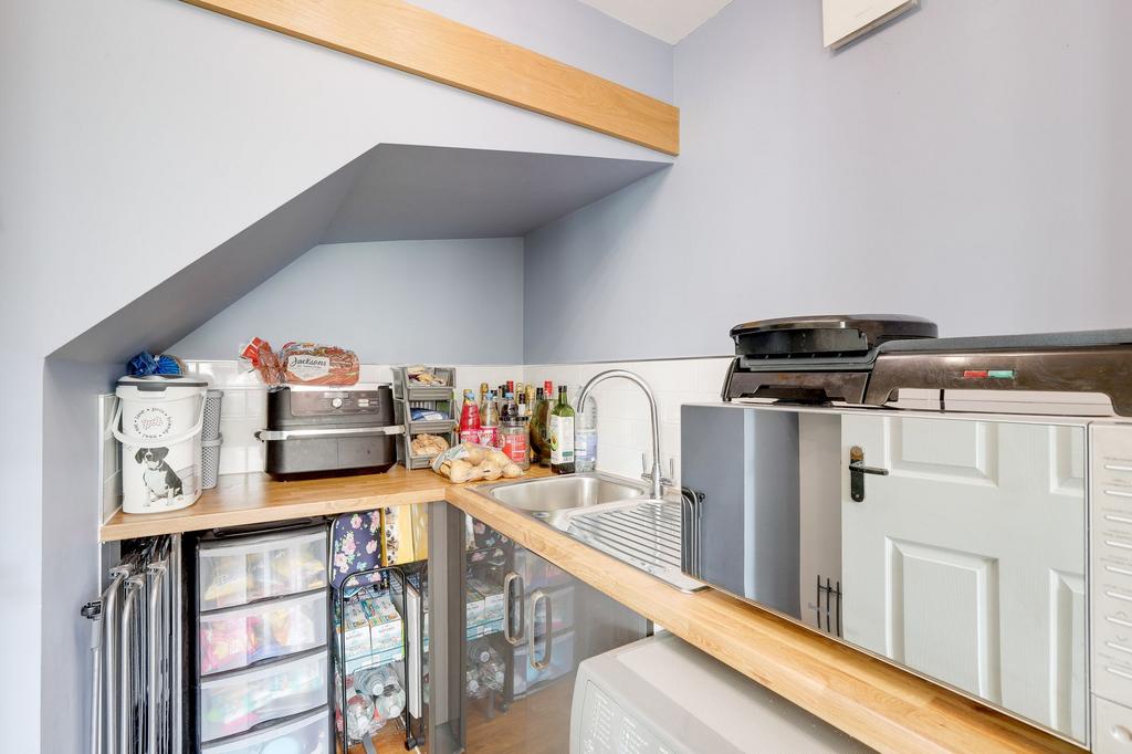 House in Ashfield, Broomhill, Hucknall - View 6