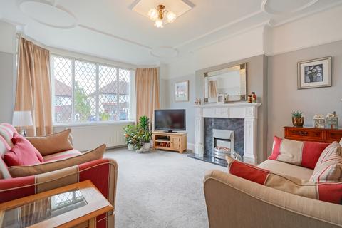 4 bedroom detached house for sale, Furniss Avenue, Dore, S17 3QL