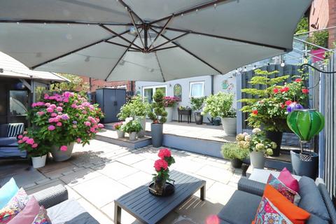 4 bedroom semi-detached house for sale, Broom Lane, Rotherham, South Yorkshire, S60