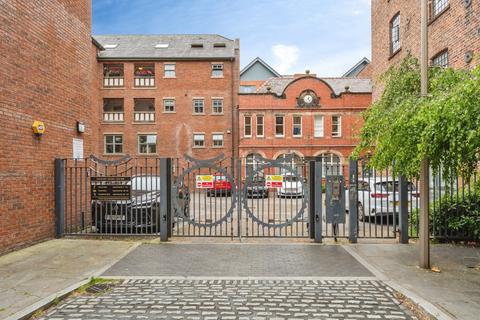 1 bedroom flat for sale, Steam Mill Street, Chester, Cheshire, CH3