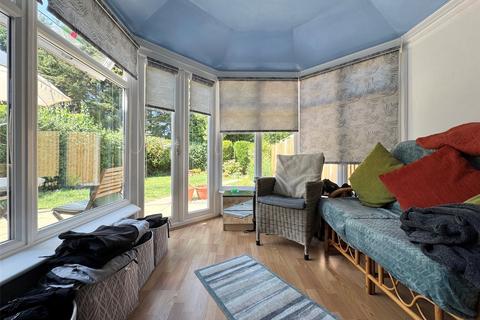 3 bedroom link detached house for sale, Raddington Drive, Solihull, West Midlands, B92