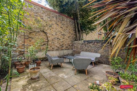 1 bedroom flat to rent, Perham Road, London, W14