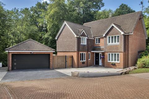 4 bedroom detached house for sale, Colonel Stephens Way, Tenterden, Kent, TN30
