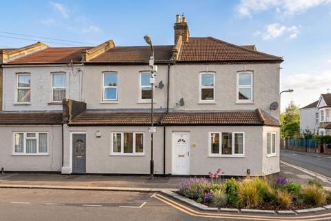 1 bedroom flat for sale, Station Road, Walthamstow, E17