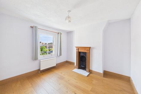 2 bedroom terraced house to rent, Mount Pleasant, Wokingham, Berkshire, RG41