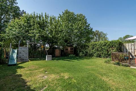 5 bedroom semi-detached house for sale, The Village, Strensall, York, YO32 5XB