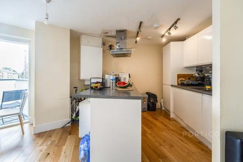3 bedroom flat to rent, Paul Shekleton House, 39 Trinity Close, E11