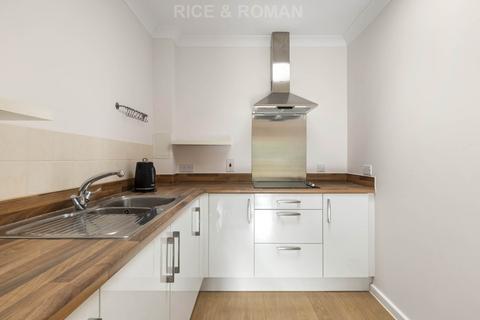 1 bedroom retirement property for sale, Mickleham Gardens, Sutton SM3