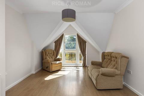 1 bedroom retirement property for sale, Mickleham Gardens, Sutton SM3