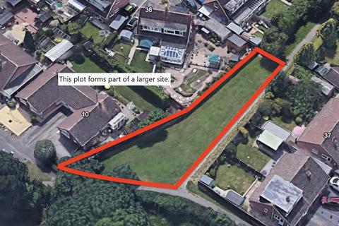 Land for sale, Land to the South of Quedgeley Court, Gloucester, Gloucestershire, GL4 0TR