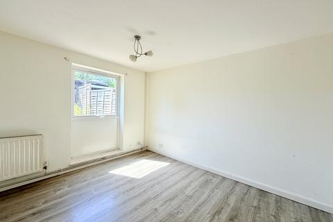 3 bedroom house to rent, Minerva Way, WELLINGBOROUGH