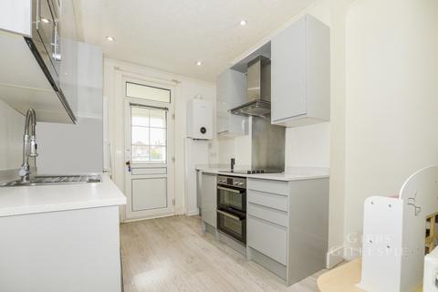 2 bedroom flat to rent, Longley Road, Harrow, HA1