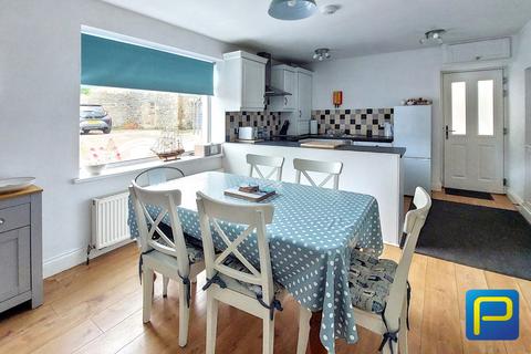 3 bedroom terraced house for sale, Main Street, Seahouses, Northumberland, NE68 7TN