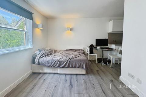 Studio to rent, Howard Place, Brighton, East Sussex, BN1