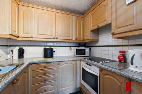 1 bedroom apartment for sale, Conway Road, Colwyn Bay, Conwy, LL29 7HR