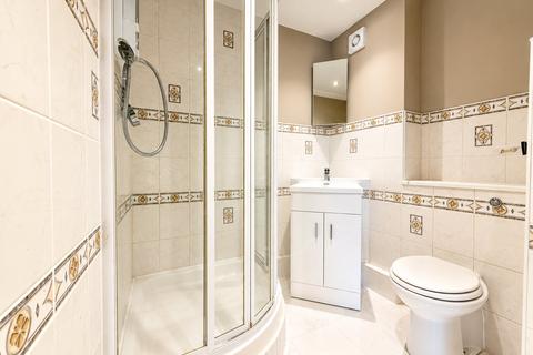 1 bedroom flat to rent, Newcombe Rise, Yiewsley, West Drayton, UB7