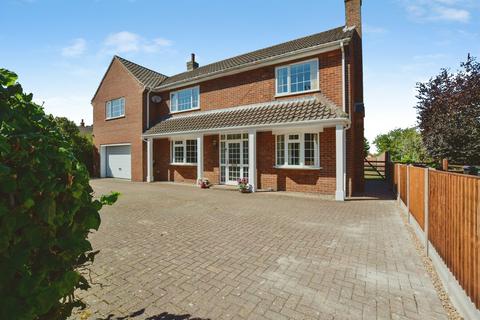 5 bedroom detached house for sale, Everingtons Lane, SKEGNESS