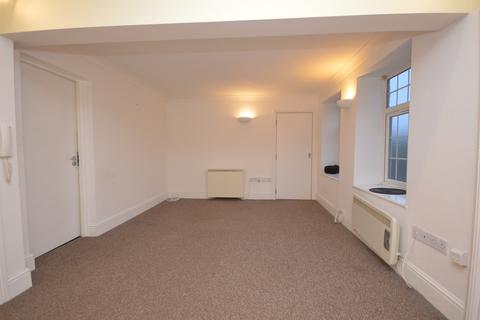 2 bedroom apartment to rent, Harborough Road, RUSHDEN, NN10
