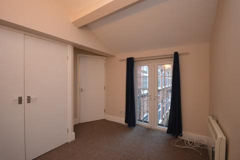 2 bedroom apartment to rent, Harborough Road, RUSHDEN, NN10