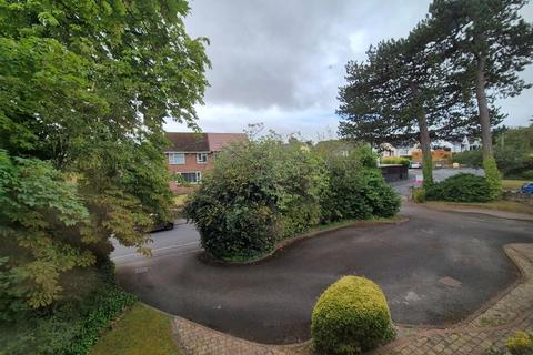 2 bedroom flat for sale, Well Lane, Bebington, WIRRAL