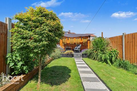 2 bedroom terraced house for sale, Marlborough Road, Dagenham