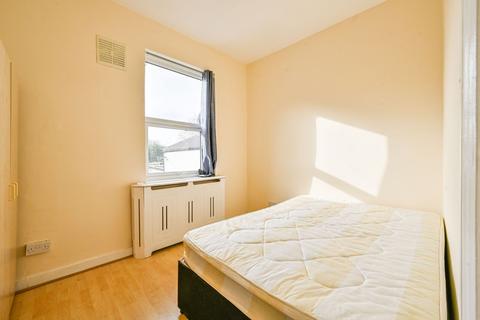 1 bedroom flat to rent, Long Lane, East Finchley, London, N2