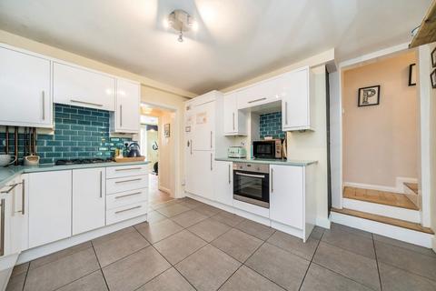 3 bedroom flat for sale, Therapia Road, London SE22