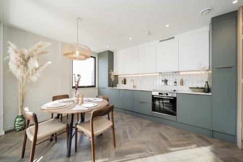 2 bedroom flat for sale, Craven Avenue, London W5