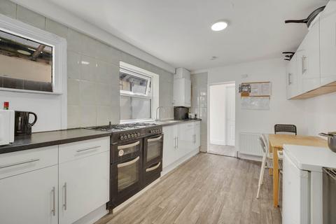 4 bedroom terraced house for sale, High Road Leyton, London