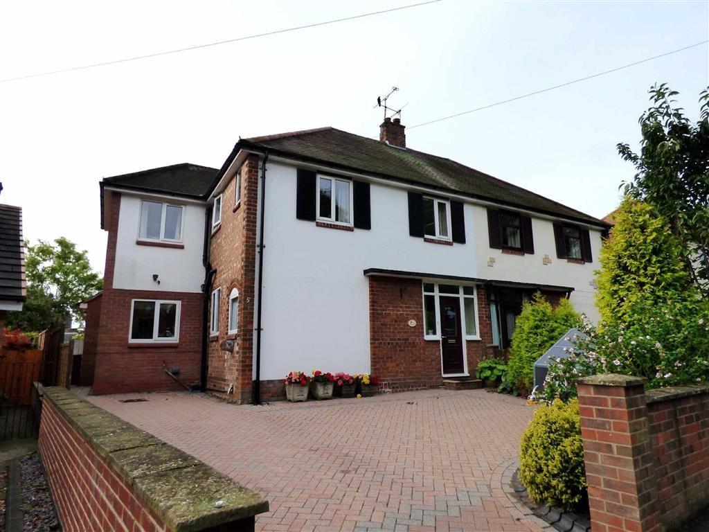 Greyfriars Crescent, Beverley, East Yorkshire, HU17 4 bed semidetached