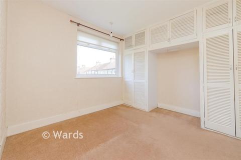 5 bedroom semi-detached house for sale, Oakmere Road, London SE2