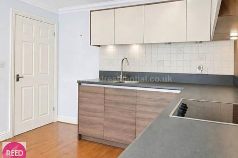2 bedroom flat for sale, 2 Riverbreeze, 283 Ferry Road, Hockley