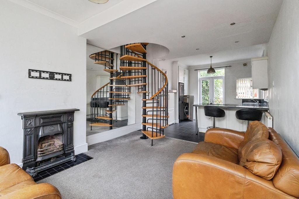 House in Manchester, Greater Manchester - View 2