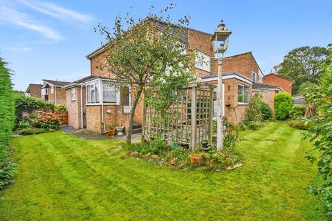 3 bedroom link detached house for sale, St. Johns Drive, Yeadon, Leeds