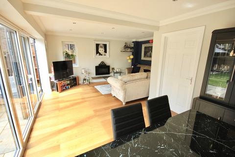 3 bedroom detached house for sale, Cynthia Road, Poole BH12